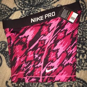 NWT Nike Pro Dri-Fit compression shorts